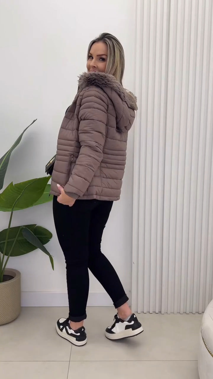 Jaqueta Puffer Pelúcia Snow Luxe